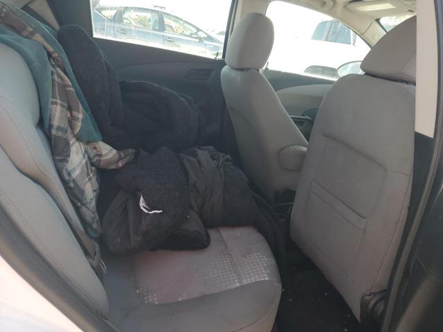 1G1JG6SH8H4175194 - 2017 CHEVROLET SONIC WHITE photo 10