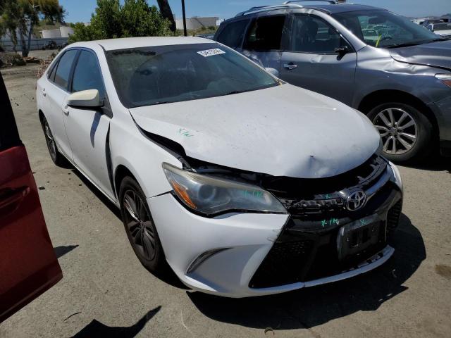 4T1BF1FK6FU970566 - 2015 TOYOTA CAMRY LE WHITE photo 4