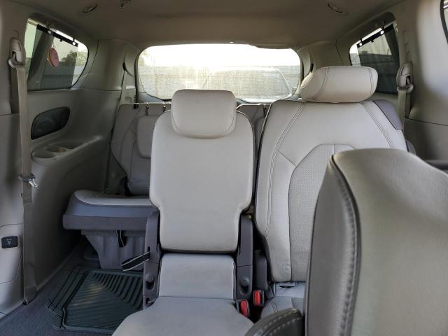 2C4RC1EG1JR121816 - 2018 CHRYSLER PACIFICA TOURING L PLUS WHITE photo 10