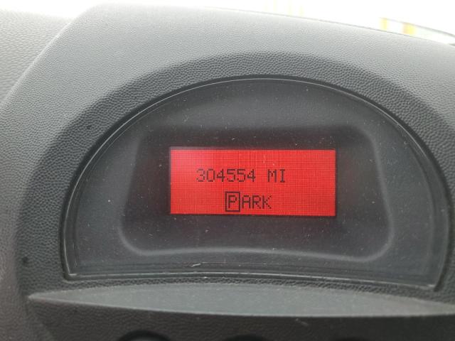 2G2WP522951338904 - 2005 PONTIAC GRAND PRIX 白色 照片 9