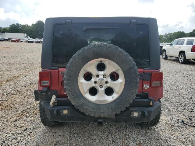 1C4BJWEG9DL583462 - 2013 JEEP WRANGLER UNLIMITED SAHARA RED photo 6