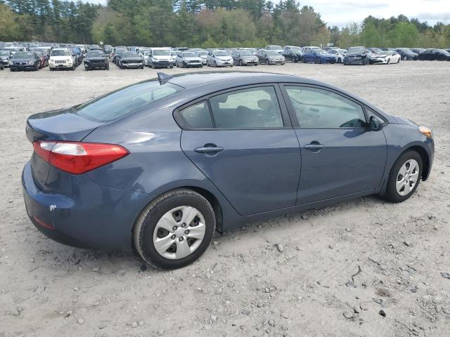 KNAFK4A60G5612384 - 2016 KIA FORTE LX GRAY photo 3