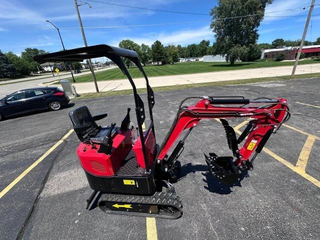 3898466 - 2025 OTHER HEAVY EQUIPMENT EXCAVATOR RED photo 4