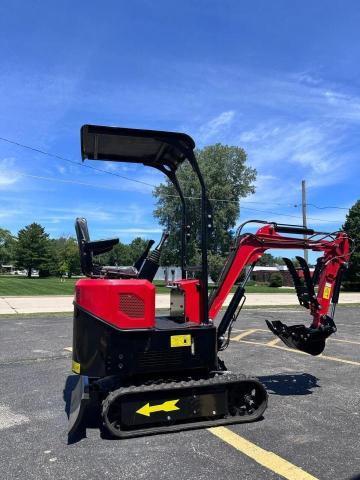 3898466 - 2025 OTHER HEAVY EQUIPMENT EXCAVATOR RED photo 6