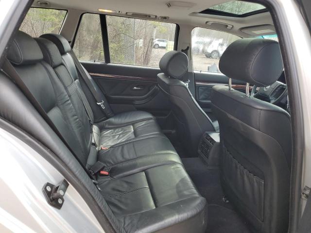 WBADP6349YBV65360 - 2000 BMW 528 IT AUTOMATIC SILVER photo 10