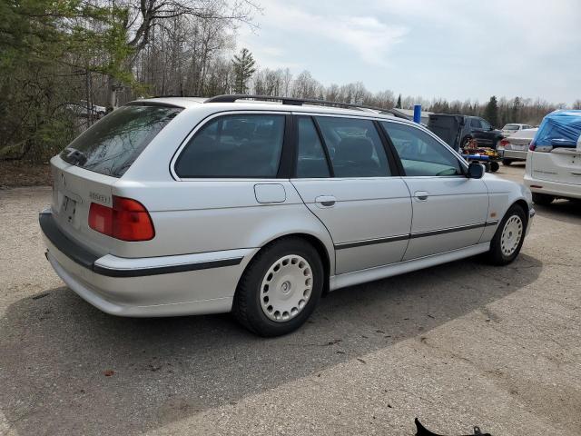 WBADP6349YBV65360 - 2000 BMW 528 IT AUTOMATIC SILVER photo 3