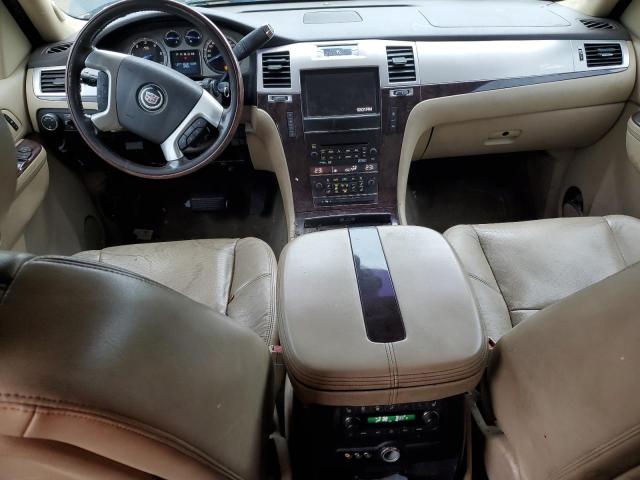 1GYS4HEF6BR239523 - 2011 CADILLAC ESCALADE ESV LUXURY BLACK photo 8