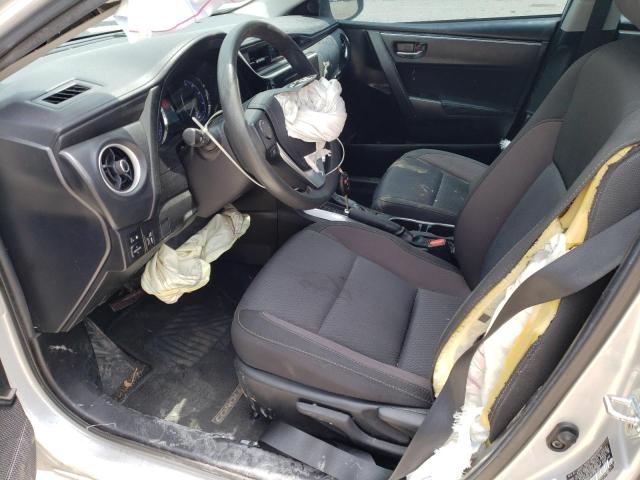 5YFBURHE1JP791650 - 2018 TOYOTA COROLLA L SILVER photo 7