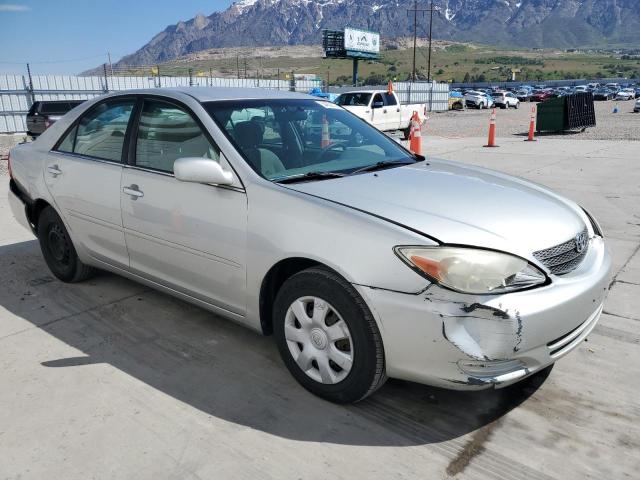 4T1BE32K44U851223 - 2004 TOYOTA CAMRY LE SILVER photo 4