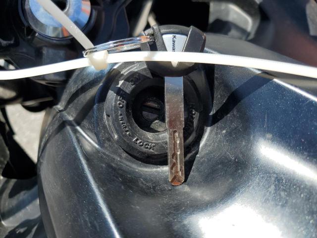 ML5EXER1XRDAC4184 - 2024 KAWASAKI EX650 R GRAY photo 8