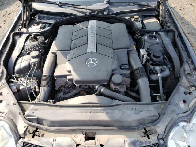 WDBSK75F84F068461 - 2004 MERCEDES-BENZ SL 500 BLACK photo 11