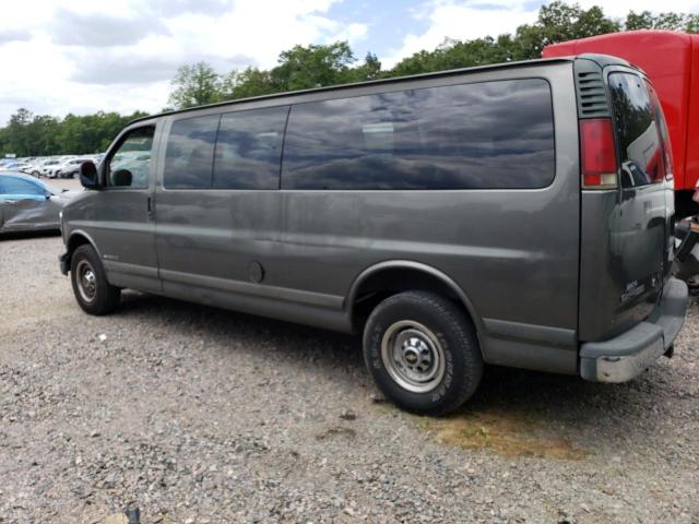 1GAHG39R4Y1157384 - 2000 CHEVROLET EXPRESS GRAY photo 2