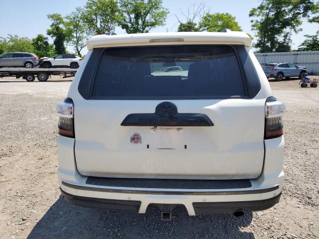 JTEBU5JRXK5697573 - 2019 TOYOTA 4RUNNER SR5 WHITE photo 6