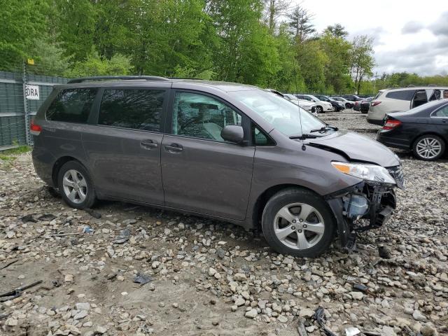 5TDKK3DC4CS262212 - 2012 TOYOTA SIENNA LE GRAY photo 4