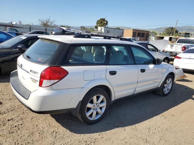 4S4BP61C397321322 - 2009 SUBARU OUTBACK 2.5I WHITE photo 3