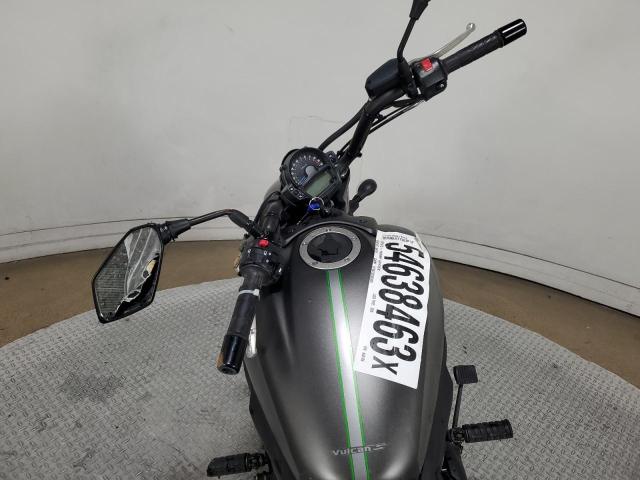 JKAENEC19NDA06336 - 2022 KAWASAKI EN650 C 黑色 照片 7