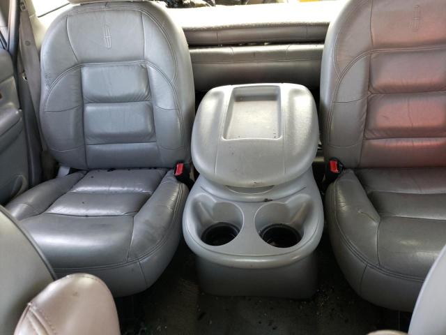 5LMPU28L8WLJ45767 - 1998 LINCOLN NAVIGATOR ვერცხლისფერი ფოტო 10