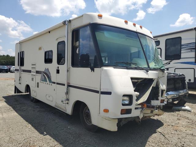 1GBJP37N8R3302056 - 1994 PASSPORT TRAVELTRLR WHITE photo 1
