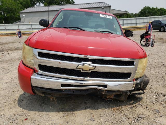 1GCRCREA8BZ374651 - 2011 CHEVROLET SILVERADO C1500  LS RED photo 5