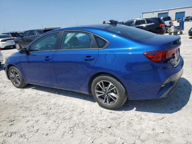 3KPF24AD3PE661519 - 2023 KIA FORTE LX BLUE photo 2