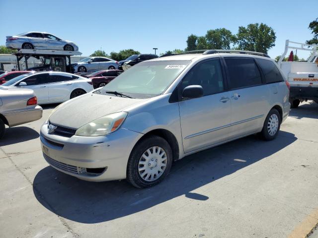 2004 TOYOTA SIENNA CE, 