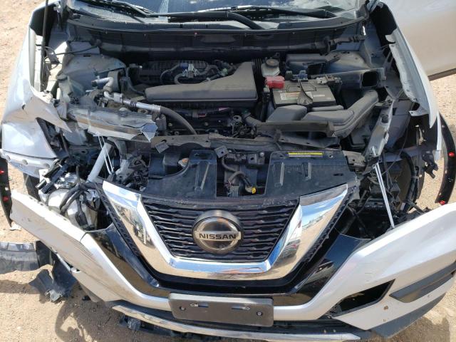 5N1AT2MV7JC700543 - 2018 NISSAN ROGUE S SILVER photo 12