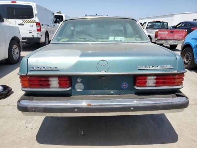 WDBAB53A3FA239558 - 1985 MERCEDES-BENZ 300 CDT GREEN photo 6