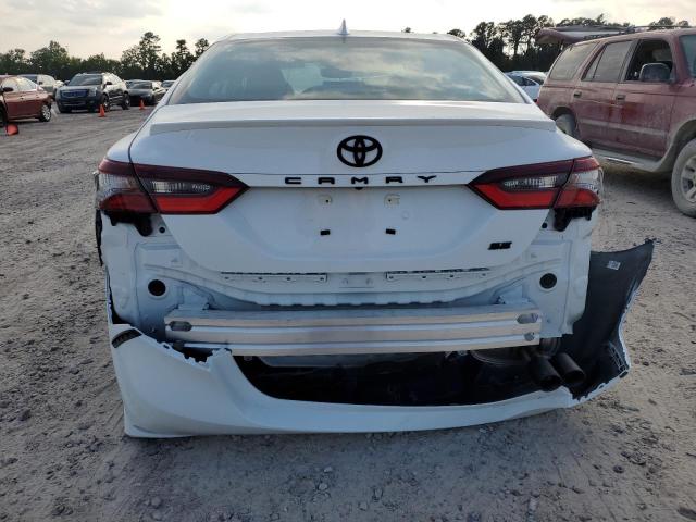 4T1G11AK2PU817938 - 2023 TOYOTA CAMRY SE NIGHT SHADE WHITE photo 6