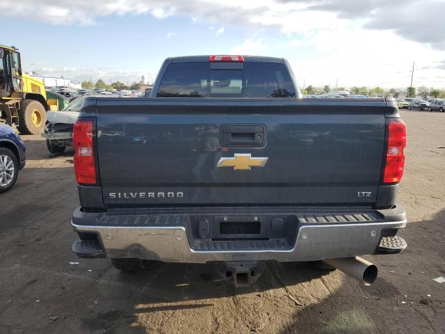 1GC1KWEYXJF106471 - 2018 CHEVROLET SILVERADO K2500 HEAVY DUTY LTZ GRAY photo 6