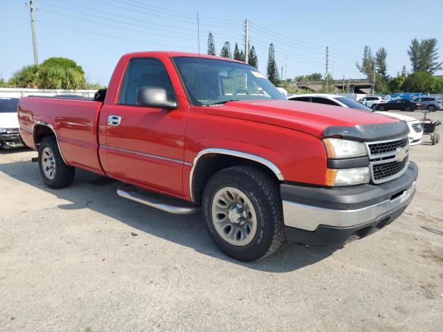 1GCEC14X27Z110130 - 2007 CHEVROLET SILVERADO C1500 CLASSIC RED photo 4