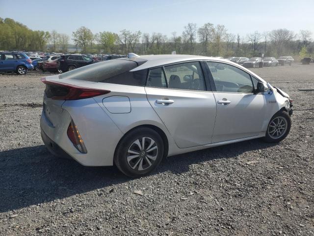 JTDKARFP3J3088721 - 2018 TOYOTA PRIUS PRIM 银色 照片 3