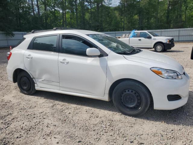 2T1KU40E59C048225 - 2009 TOYOTA COROLLA MA WHITE photo 4