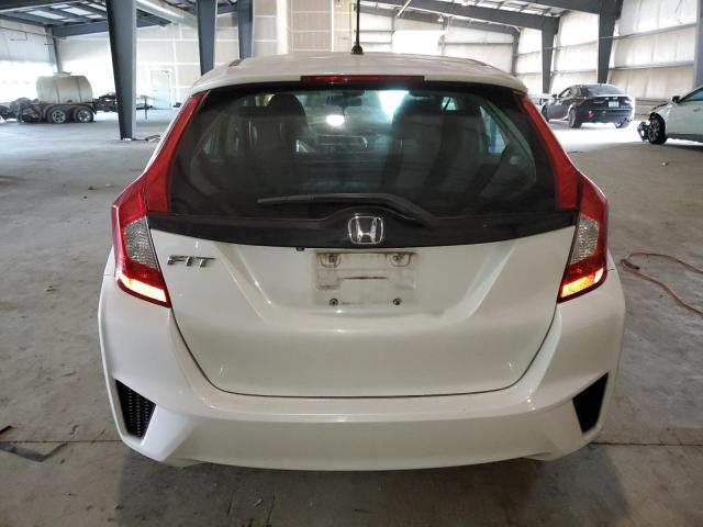 3HGGK5H58FM757127 - 2015 HONDA FIT LX WHITE photo 6