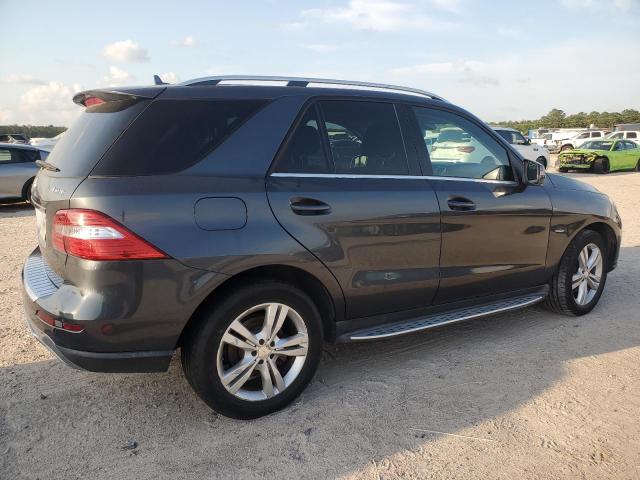 4JGDA5HBXCA036130 - 2012 MERCEDES-BENZ ML 350 4MATIC BLUE photo 3