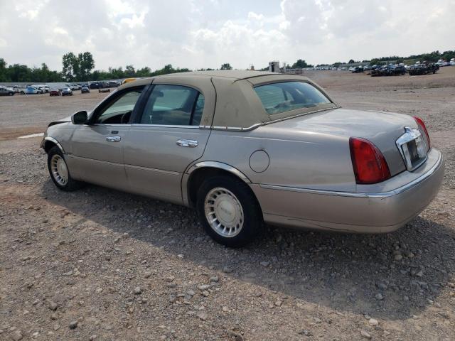 1LNHM81W91Y612396 - 2001 LINCOLN TOWN CAR EXECUTIVE BEIGE photo 2