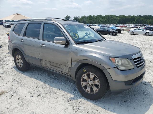 KNDJJ741295027035 - 2009 KIA BORREGO LX SILVER photo 4