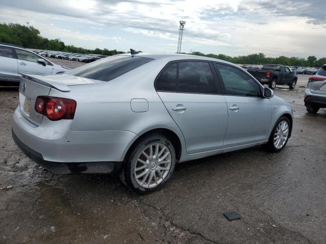 3VWRJ71KX8M175570 - 2008 VOLKSWAGEN JETTA WOLFSBURG 银色 照片 3