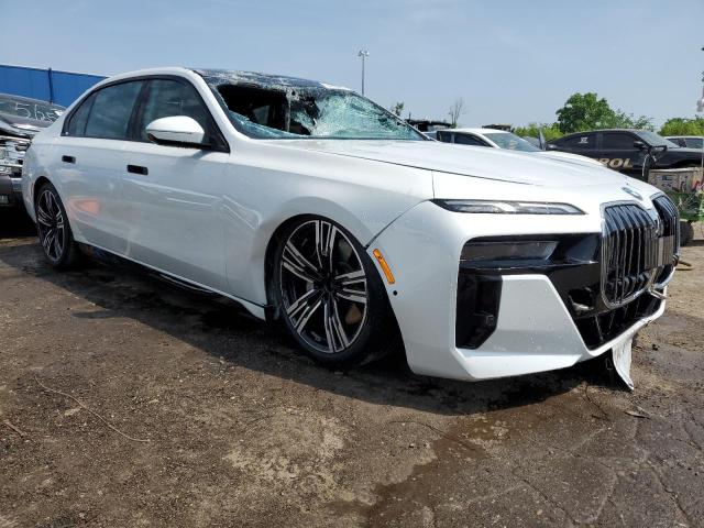 WBY53EJ07PCL83712 - 2023 BMW I7 XDRIVE60 WHITE photo 4