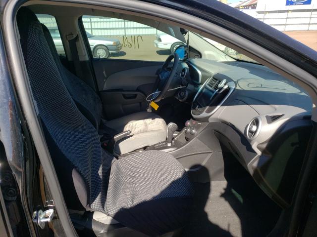 1G1JB5SH4H4125367 - 2017 CHEVROLET SONIC LS Qara foto 5