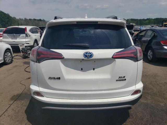 JTMRJREV2GD007922 - 2016 TOYOTA RAV4 HV XLE WHITE photo 6