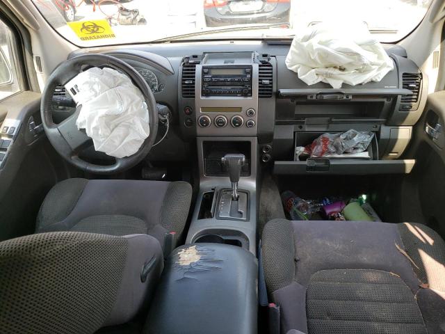 5N1AR18U55C708818 - 2005 NISSAN PATHFINDER LE BLACK photo 8