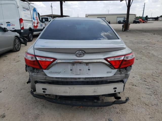 4T1BF1FK7HU331664 - 2017 TOYOTA CAMRY /LE/ LE SILVER photo 6