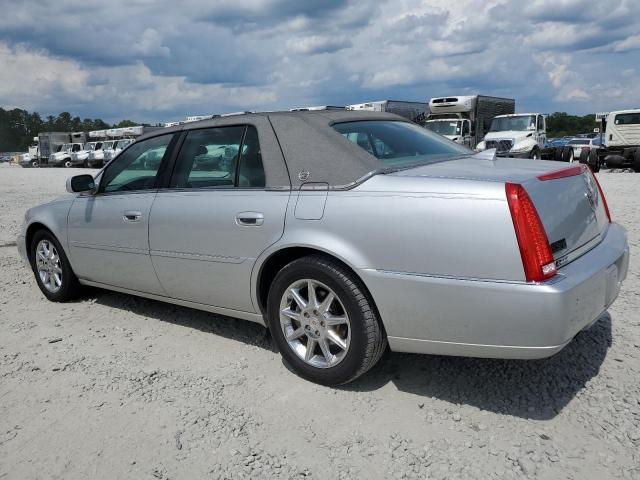 1G6KD5E63BU147824 - 2011 CADILLAC DTS LUXURY COLLECTION SILVER photo 2