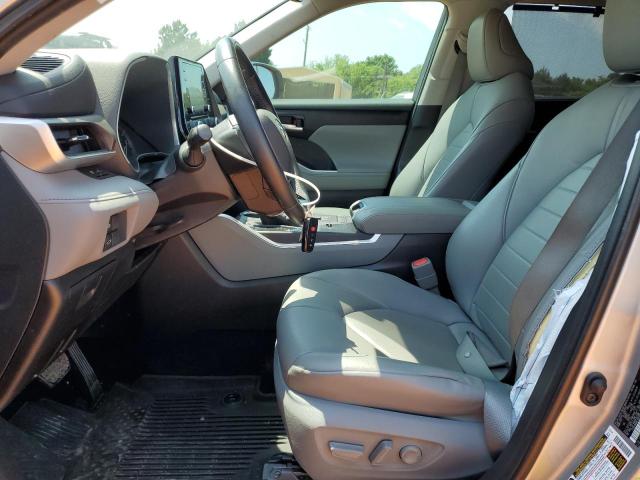 5TDGZRAH6LS501683 - 2020 TOYOTA HIGHLANDER XLE SILVER photo 7