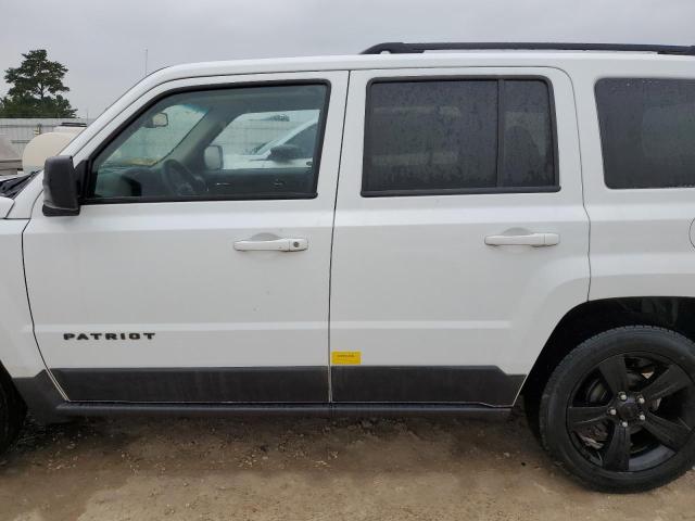 1C4NJPBA3FD377036 - 2015 JEEP PATRIOT SPORT WHITE photo 13