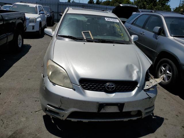 2T1KR32E24C190890 - 2004 TOYOTA COROLLA MA XR SILVER photo 5