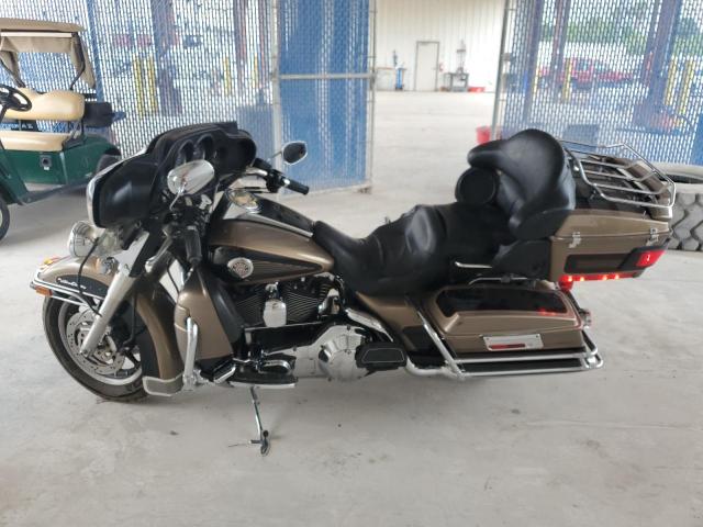1HD1FCW154Y607795 - 2004 HARLEY-DAVIDSON FLHTCUI 金色 照片 3