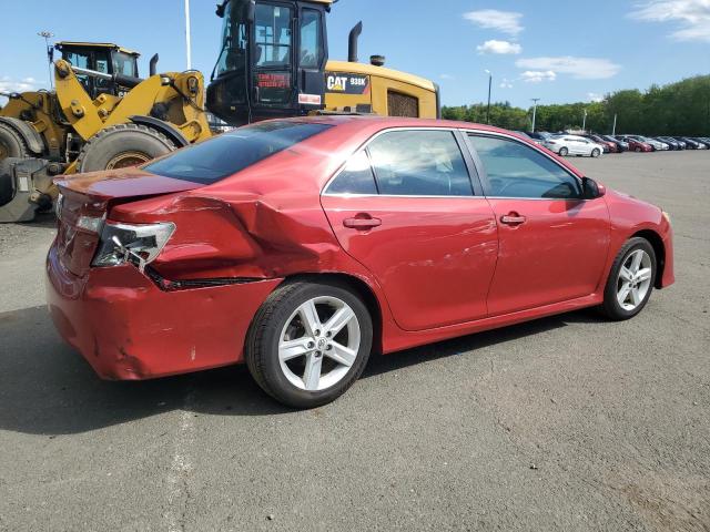 4T1BF1FK0CU575004 - 2012 TOYOTA CAMRY BASE RED photo 3