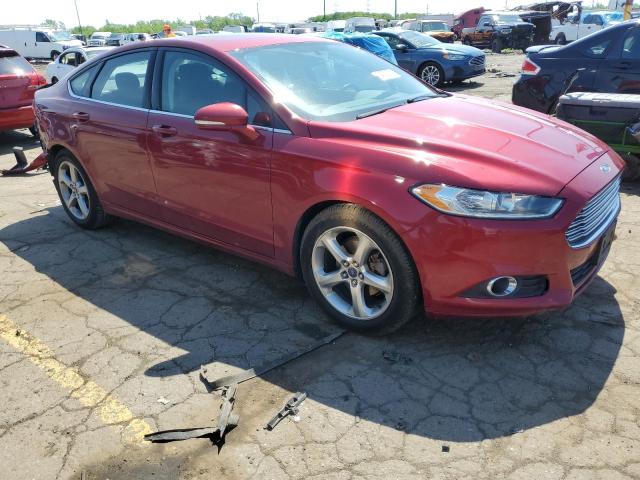 1FA6P0HD8F5101673 - 2015 FORD FUSION SE RED photo 4