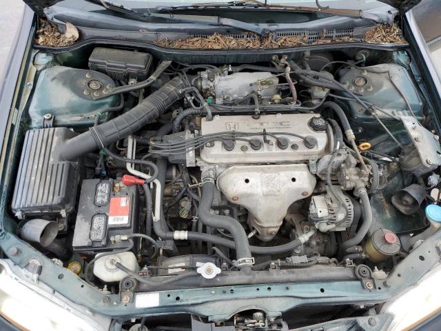 1HGCG5646YA102524 - 2000 HONDA ACCORD LX GREEN photo 11